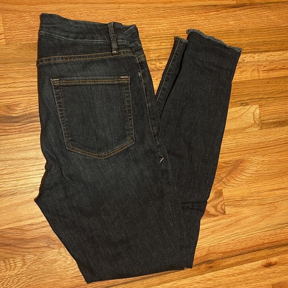 Good American Good Legs jeans - Picture 4 of 4